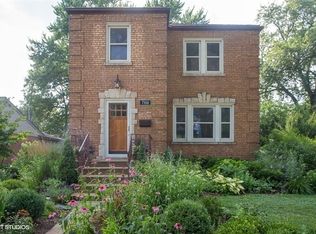 7914 Kilbourn Ave, Skokie, IL 60076