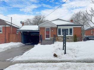 128 Canlish Rd, Toronto, ON M1P1T2