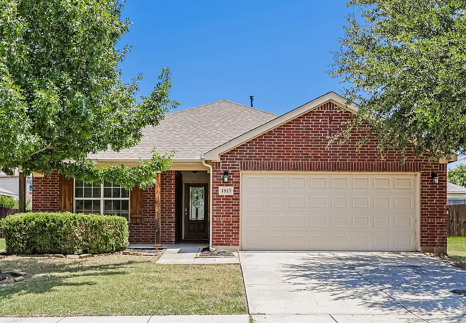 1813 Sparrow Ln