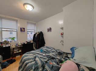 160 Endicott St APT 2, Boston, MA 02113
