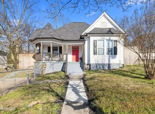 2221 Virginia Ave, Knoxville, TN 37921