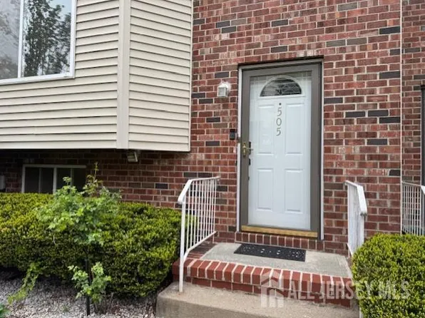 505 Holly Drive, Perth Amboy, NJ 08861