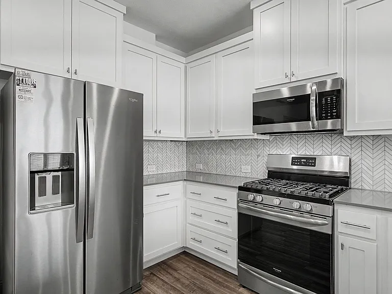 6032 Silverado Trl — Photo 14