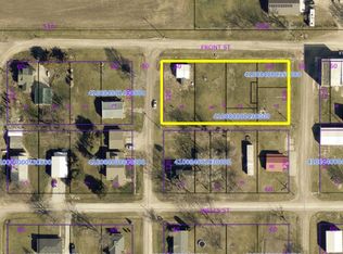 302 4th St, Plano, IA 52581