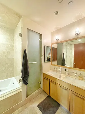 Rented by Pear NYC LLC | media 18