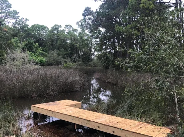 111 Laverne St, Santa Rosa Beach, FL 32459