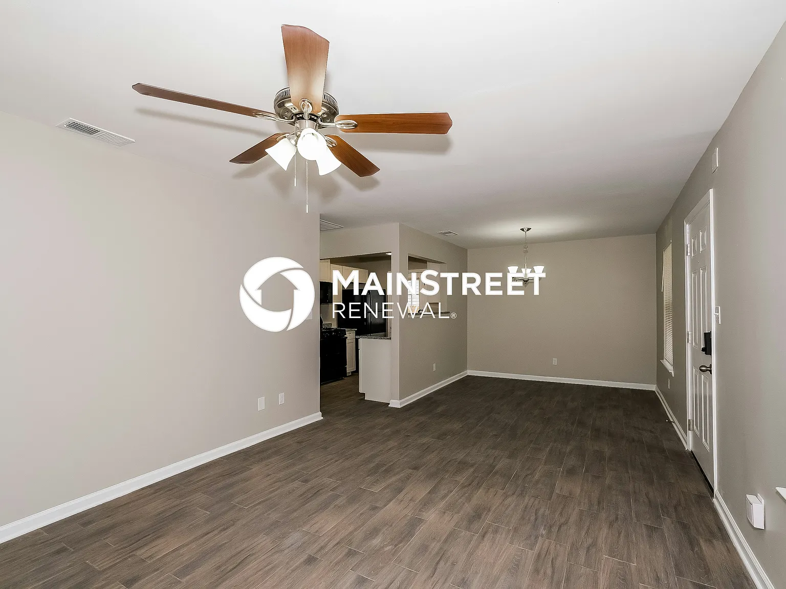 838 Tramore Dr — Photo 3
