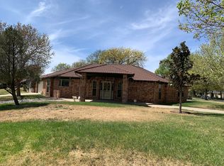 6101 Ridgewood Dr, Amarillo, TX 79109