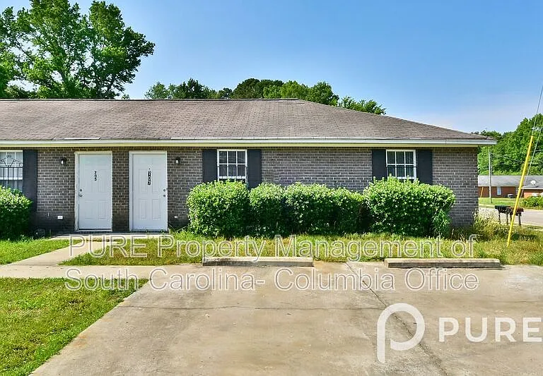 707 Kings Rd — Photo 1
