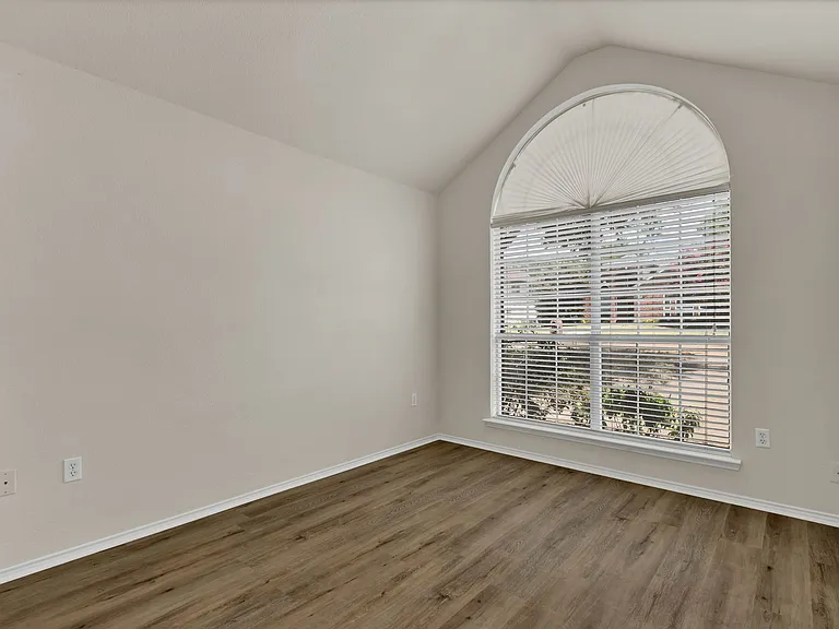 2140 Teal Ct — Photo 23