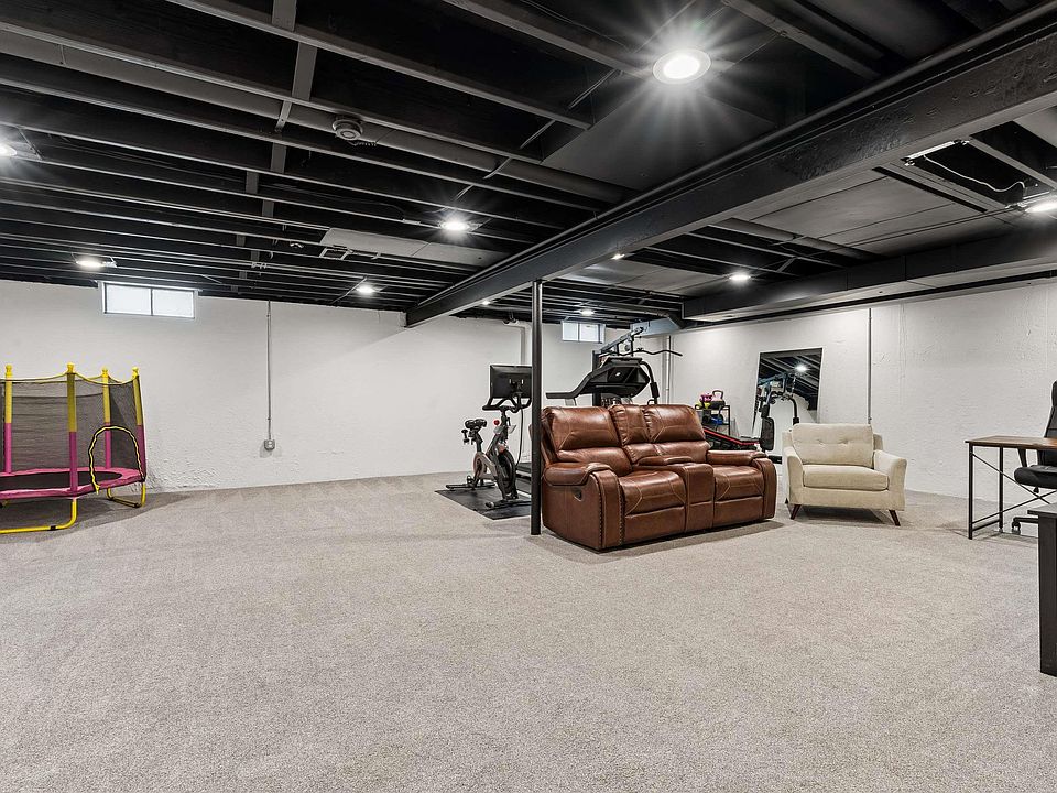 46671 Oak Pointe Dr, photo 26