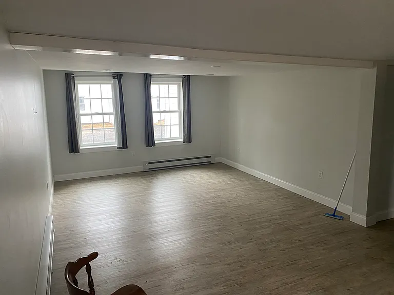 225 Thompson Rd #A — Photo 4