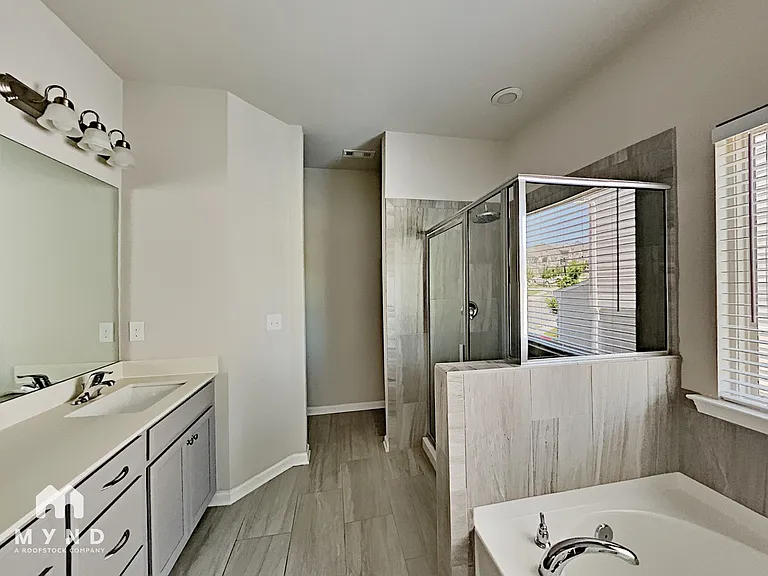 218 Hardy Water Dr — Photo 11