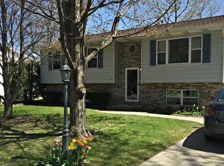 1231 S Colorado Ct, Hobart, IN 46342