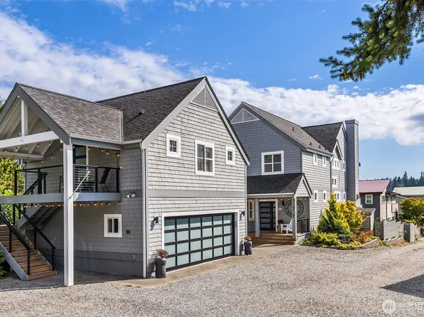 10707 NE West Kingston Road, Kingston, WA 98346