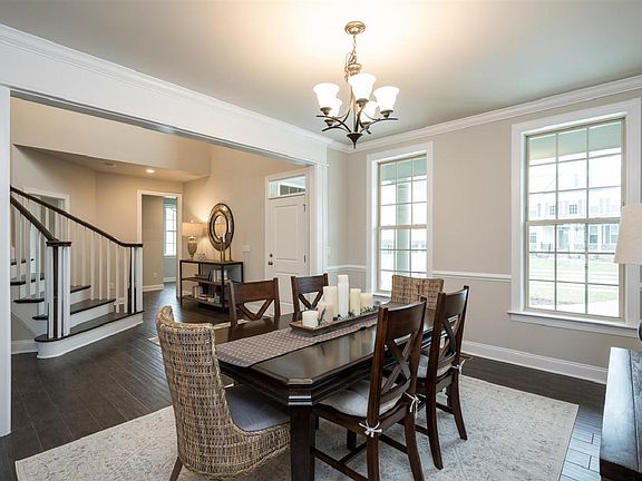 Formal Dining Perfect for Entertaining