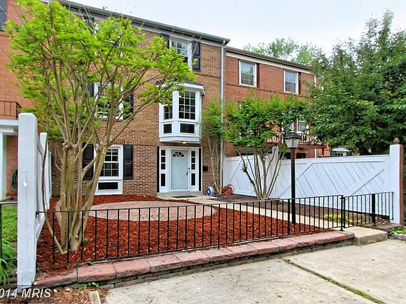 4th image of 4508 Squiredale Sq