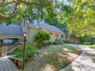 3904 SW Kanan Dr, Portland, OR 97221