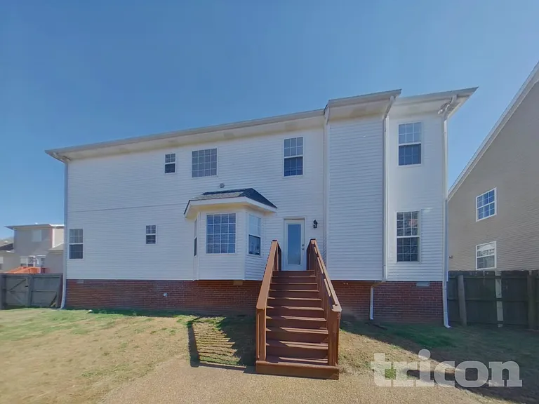 3031 Farmville Cir — Photo 25