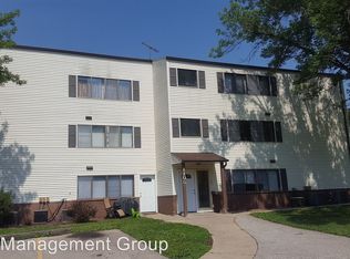 1105 Kent Cir APT 3, Waterloo, IA 50701