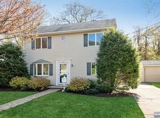 36 Kaywin Ave, Hawthorne, NJ 07506