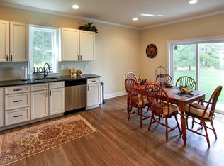 6 Cedarview Ln #E6FE22C58, Watervliet, NY 12189