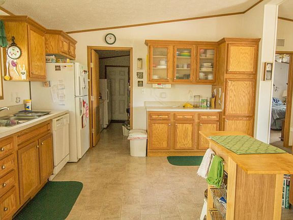 3rd image of 3305 S Broadway Lot 3