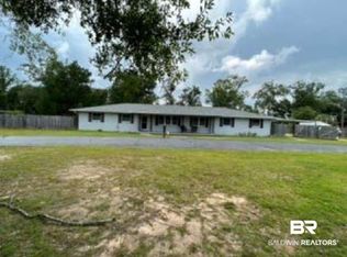 214 W Camellia Ave, Foley, AL 36535