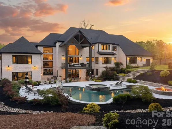 4064 Poplar Ridge Dr, Fort Mill, SC 29715