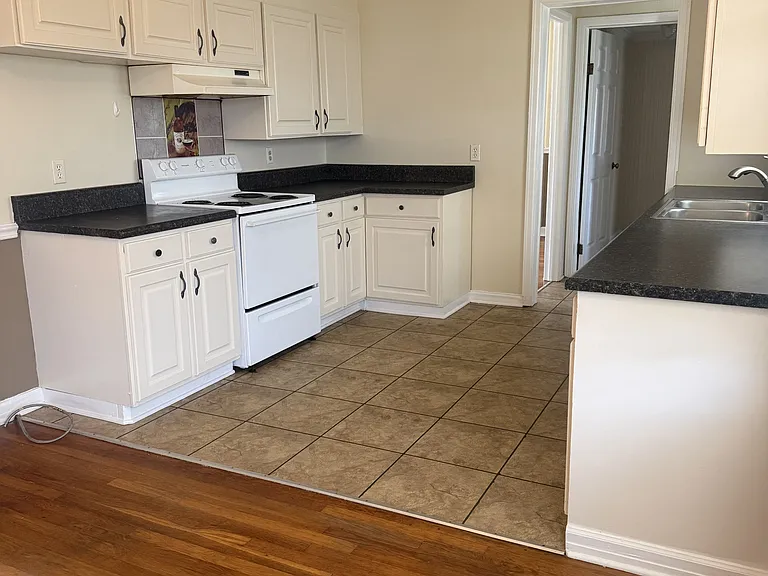 4026 Peachtree St — Photo 11