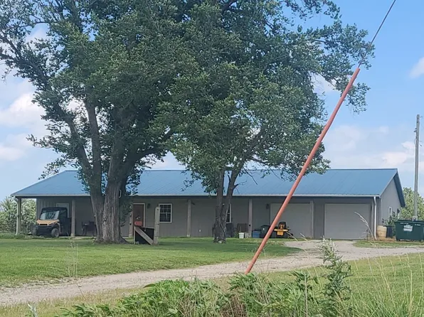 1445 115th St, Redfield, KS 66769