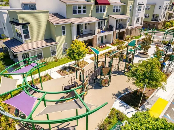 40704 Penstemon Ter, Fremont, CA 94538