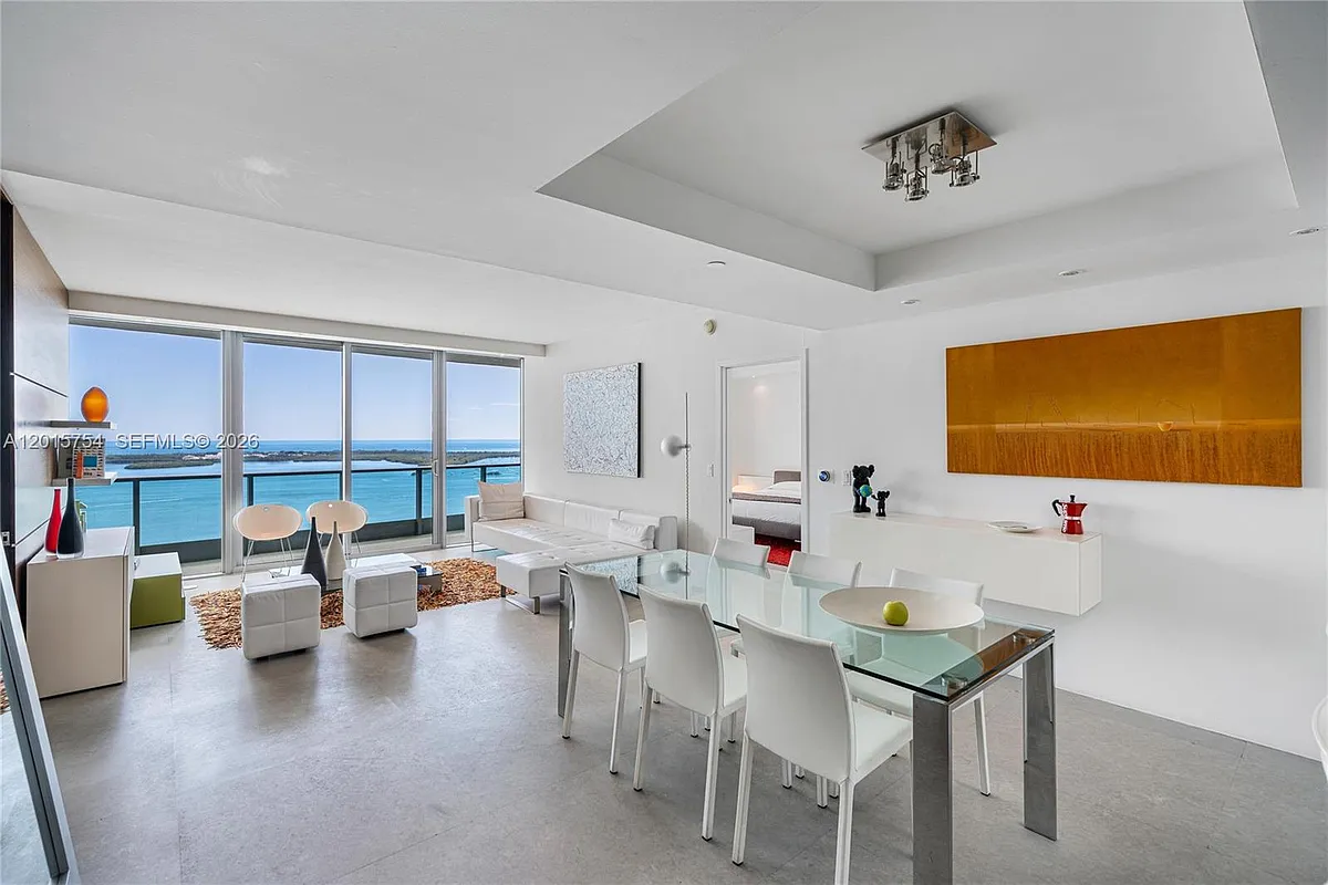 Building Photo - 1331 Brickell Bay Dr #4003