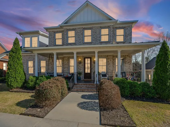 615 Berkmans Ln, Greenville, SC 29605