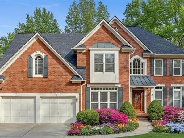105 Kensington Pond Ct, Roswell, GA 30075