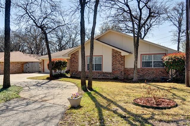 1st image of 5700 Trail Lake Dr