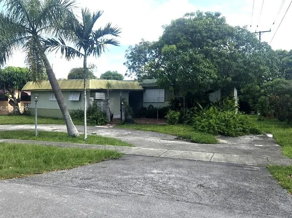 185 NE 129th St, North Miami, FL 33161