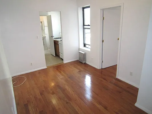 Rented by Concept Real Estate Group | media 28