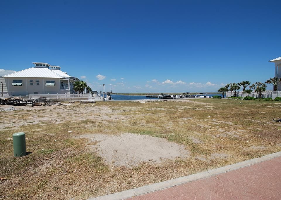1st image of 8303 Marina Dr