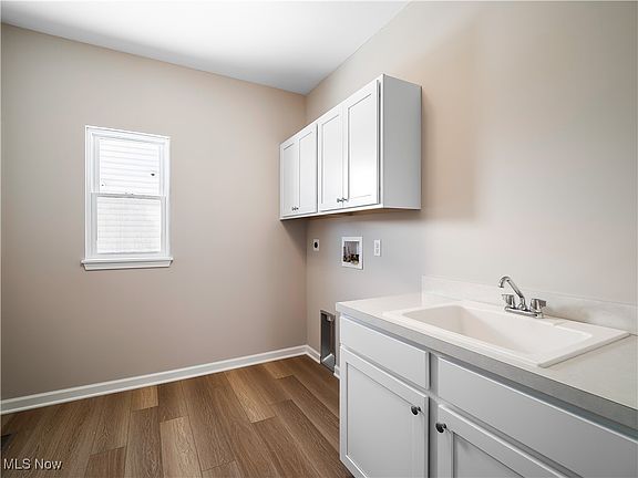4th image of 14591 Baywood Ln