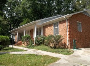 5804 Carriage Ln, Greensboro, NC 27410
