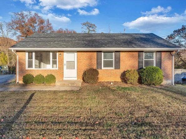 725 Ramada Rd, Vinton, VA 24179