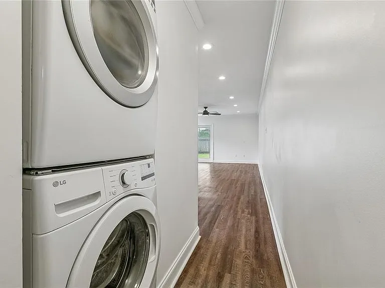 422 Nursery Ave — Photo 12