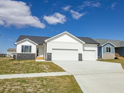 1065 Gray Ave, Waukee, IA, 50263