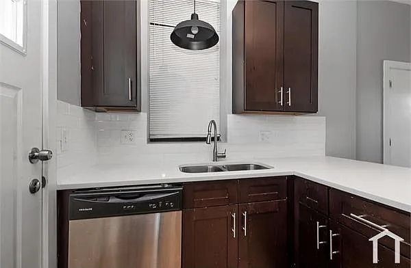 2149 S California Ave #3 — Photo 3