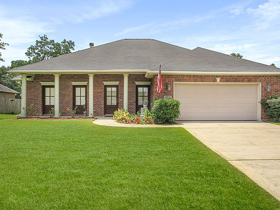 2nd image of 14281 Carriage Cir