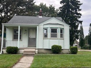 28790 Melvin St, Roseville, MI 48066