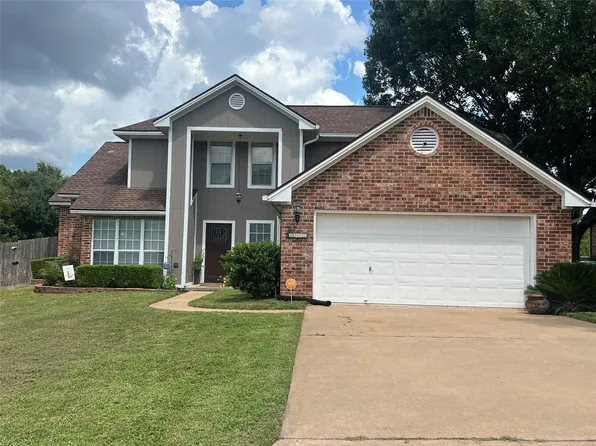 2305 Katherine St, Brenham, TX 77833