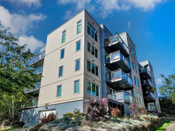 3202 SW Avalon Way #201, Seattle, WA 98126