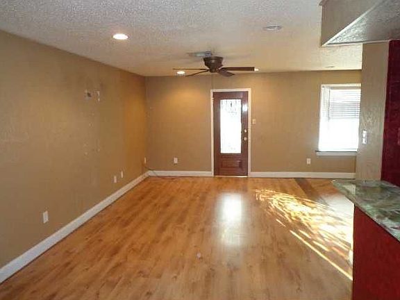 2nd image of 4710 Major Dr